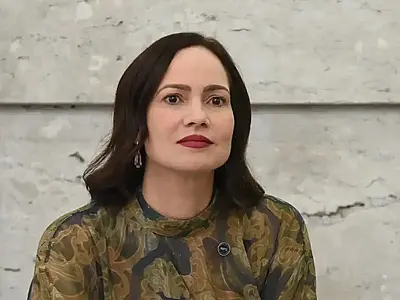 "Minha principal missão é que a população volte a acreditar no INSS", declara nova presidente