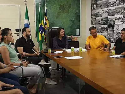 Prefeitura de Campo Grande revoga decreto e mantém direitos de professores convocados