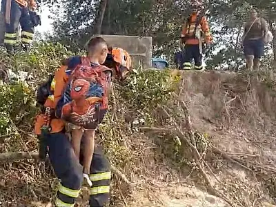 Família ribeirinha é resgatada de incêndio no Pantanal