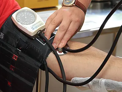 Nova diretriz brasileira muda conceito de pressão "normal"