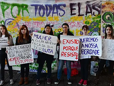 Cresce percentual de mulheres que relatam medo de ser estupradas