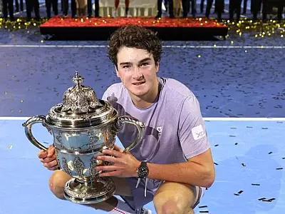 João Fonseca conquista ATP 500 da Basileia e vai virar top-30 mundial
