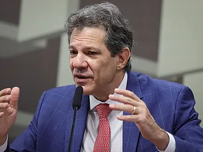 Haddad deve deixar Ministério da Fazenda para disputar governo de São Paulo