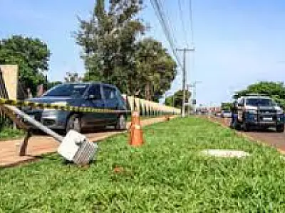 Motorista embriagada e sem CNH colide com muro do 9° Batalhão em Campo Grande