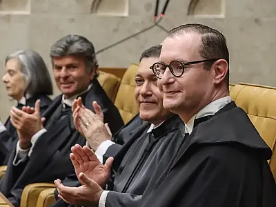 STF ignora Lei de Acesso e retém dados sobre viagens de ministros