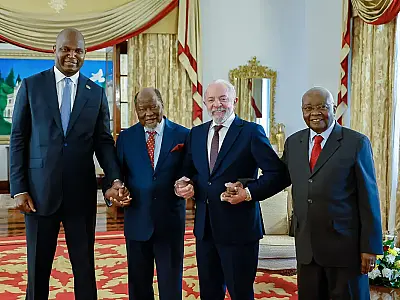 Brasil e Moçambique assinam acordos para fortalecer o país africano