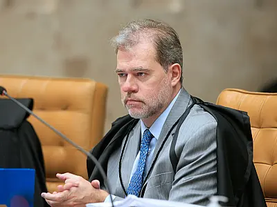 STF começa a julgar recurso da AGU contra liberação de benefício a juízes