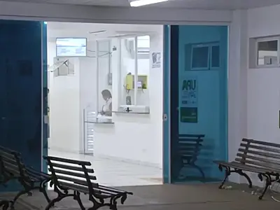 Homem é esfaqueado e roubado próximo a shopping em Campo Grande