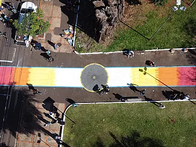 Campo Grande se prepara para Corpus Christi com tapetes de mais de 2 km, missa solene e bênção