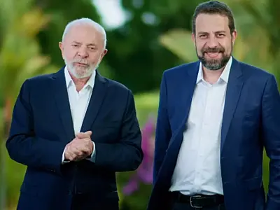 Lula deve anunciar Guilherme Boulos como novo ministro nas próximas horas