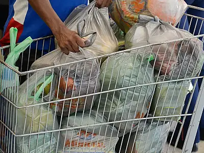 Cesta básica cai em todas as capitais do país no 2º semestre de 2025
