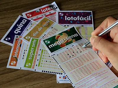 Mega-Sena, Quina, Lotofácil, Dia de Sorte e Timemania sorteiam milhões em prêmios; Confira