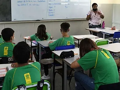 MS propõe aumento de 14,95% no salário dos professores da Rede Estadual