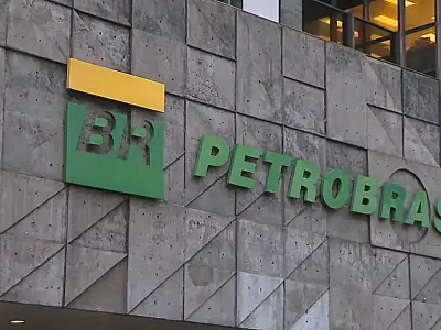 Petrobras anuncia corte de 5,2% no valor da gasolina vendida às distribuidoras