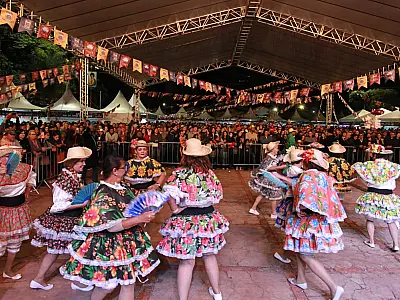 Fim de semana tem FenaSul, arraiás, tributos musicais e cultura gratuita em Campo Grande