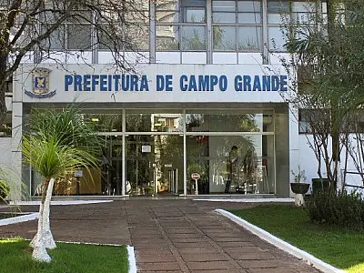 Prefeita promove mudanças no secretariado e mantém interino na Sisep