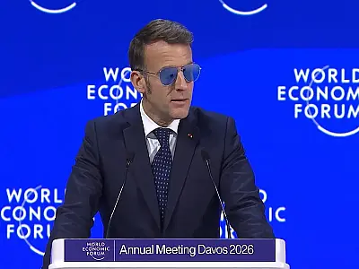 Macron classifica tarifas dos EUA como "inaceitáveis" em Davos e alerta riscos à cooperação global