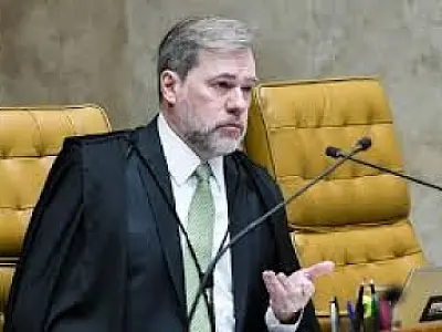 Toffoli se declara suspeito em ação sobre CPI do Banco Master