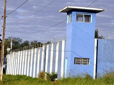 Plano de massacre em escola de Dourados leva adolescentes à internação na Unei