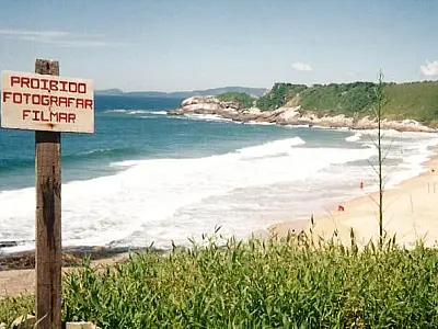 Naturismo em Santa Catarina: Entre desafios legais e o encanto da natureza
