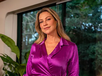 Luana Piovani vira alvo de polêmica após divulgação de contrato de R$ 300 mil com sindicato do Banco