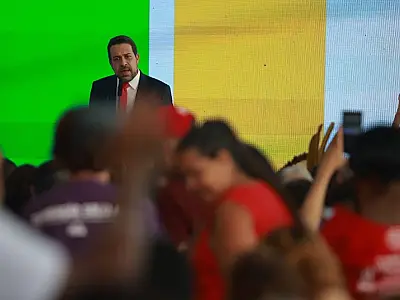 Boulos assume ministério pedindo minuto de silêncio por vítimas de operação no Rio