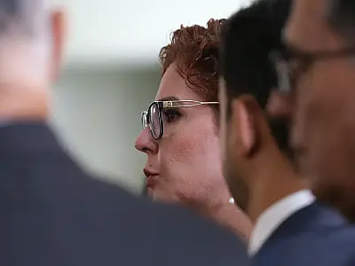 Entenda a situação de Carla Zambelli após prisão na Itália