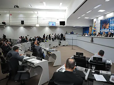 Vereadores de Campo Grande preparam votações para parquímetros, Lei do Silêncio e LOA 
