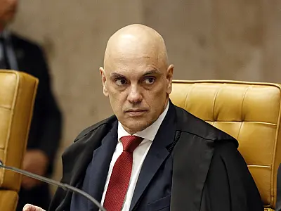 Fuga de primo de Bolsonaro aumenta pressão sobre ex-presidente no STF
