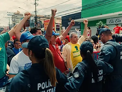 Homem é preso e PM usa spray de pimenta durante Grito dos Excluídos em Campo Grande
