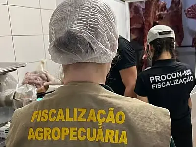 Mercado em Angélica é interditado por venda de produtos vencidos e contaminados