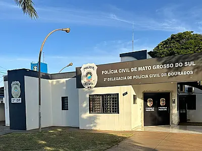 Mulher é presa suspeita de incêndio criminoso com morte em MS