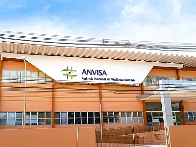 Anvisa autoriza novo medicamento contra VSR e amplia indicação de tratamento para artrite