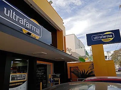 Dono da Ultrafarma e executivo da Fast Shop são presos em operação