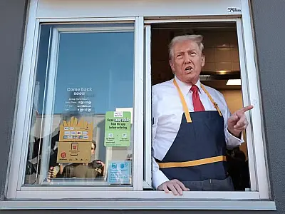 Brasileira faz apelo a Trump em drive-thru: 'Não deixe os EUA se tornarem o Brasil'
