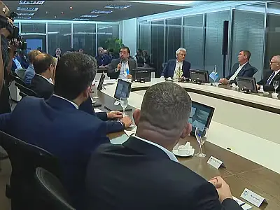 Riedel e outros governadores se reúnem no Rio e cobram ação federal diante do avanço de facções