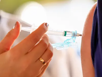 Campo Grande declara emergência de saúde pública e lança campanha de vacinação contra gripe