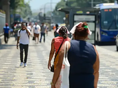 Cientistas alertam que meta do Acordo de Paris "não é mais plausível"