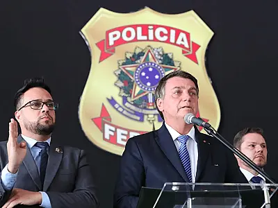 PF e PGR aceleram investigações sobre Bolsonaro antes das eleições