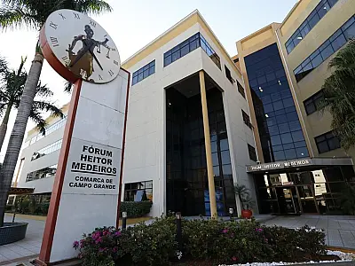 Briga de vizinhos custa caro: morador deve indenizar R$ 8 mil
