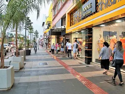 Feriado de Finados em Campo Grande: o que abre e o que fecha neste sábado