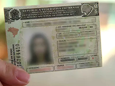 CNH pode ficar mais barata com proposta de fim da obrigatoriedade de autoescola