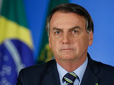 Moraes rejeita pedido da defesa e mantém Bolsonaro em prisão domiciliar