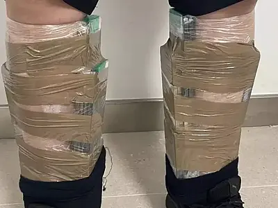 Homem é detido na China com 68 iPhones contrabandeados escondidos no corpo