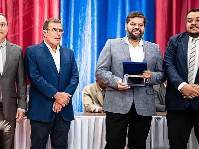 Empresário Luciano Damasceno recebe título de Cidadão Anastaciano por sua contribuição à região