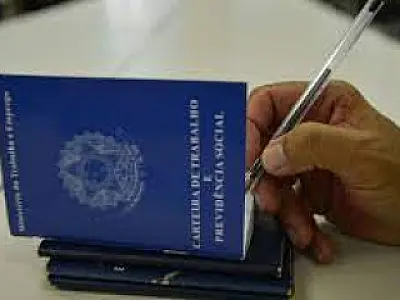 Taxa de desemprego no Brasil atinge 8,0% - a menor desde 2014