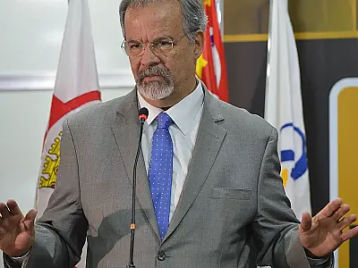 Políticos de todos os espectros homenageiam Raul Jungmann, morto ontem