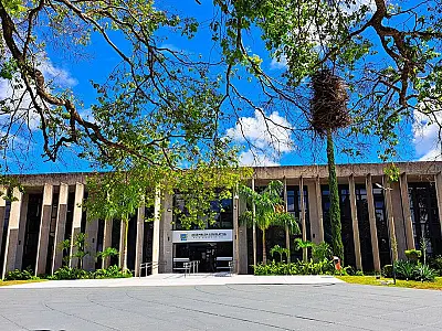 Abstenção de quase 27% marca provas de concurso da Assembleia em MS