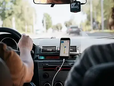 PGR se posiciona contra reconhecimento de vínculo trabalhista entre motoristas e apps