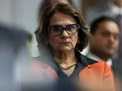 Damares questiona condições de prisão de Bolsonaro e fala em indícios de tortura